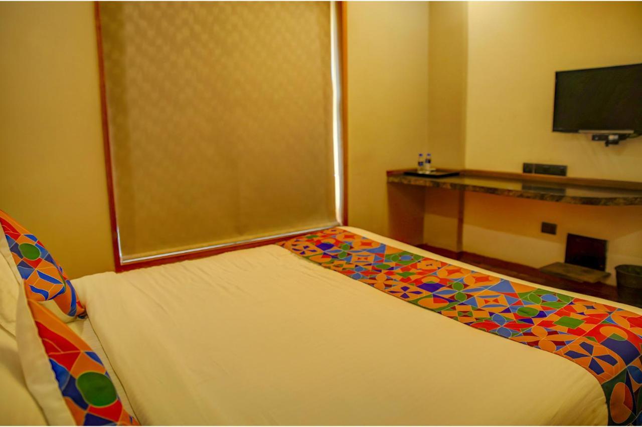 Fabhotel Illam Hospitality Chennai Extérieur photo
